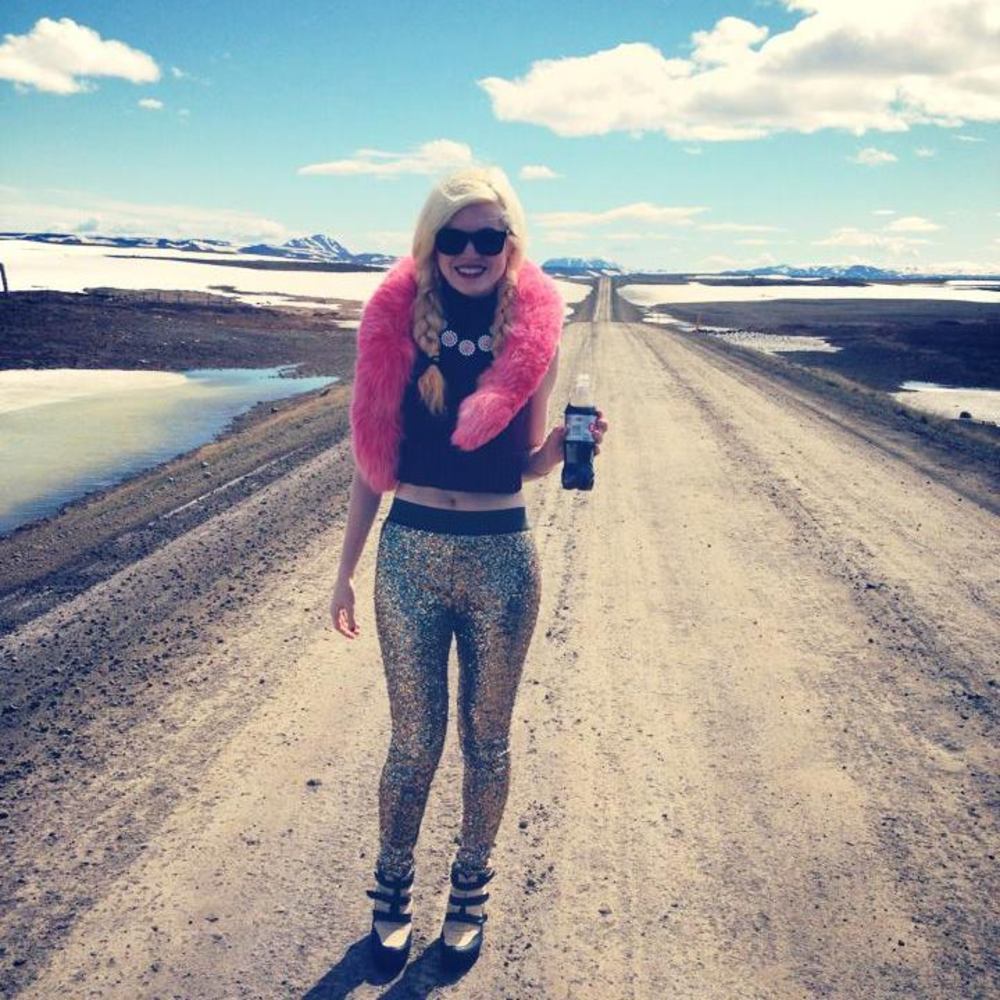 Meet your Posher, Danielle